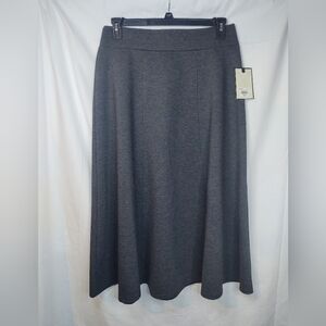 NWT Dana Buchman Ponte Flare Skirt Sz M